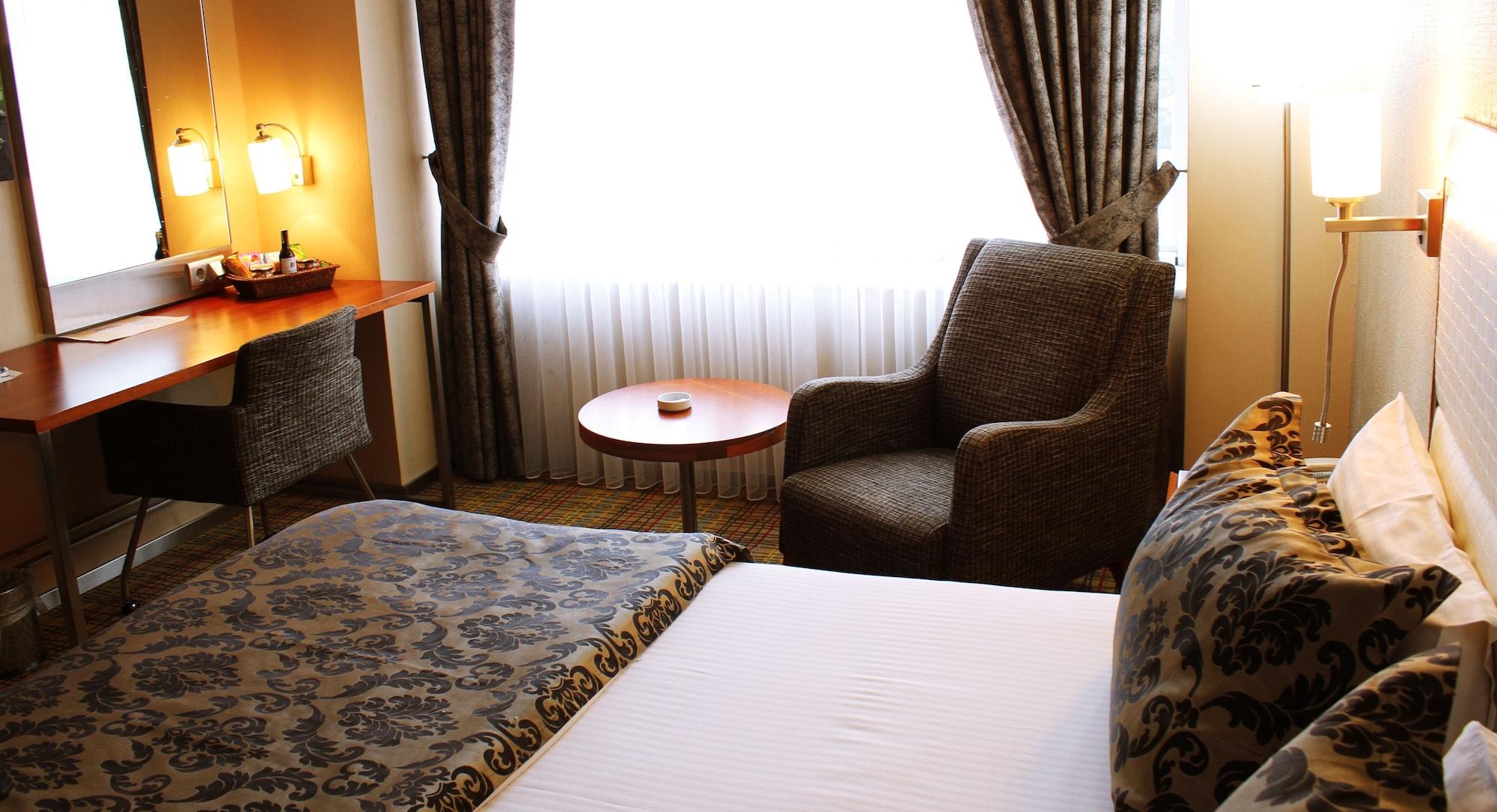 Hotel Houston Ankara Bagian luar foto