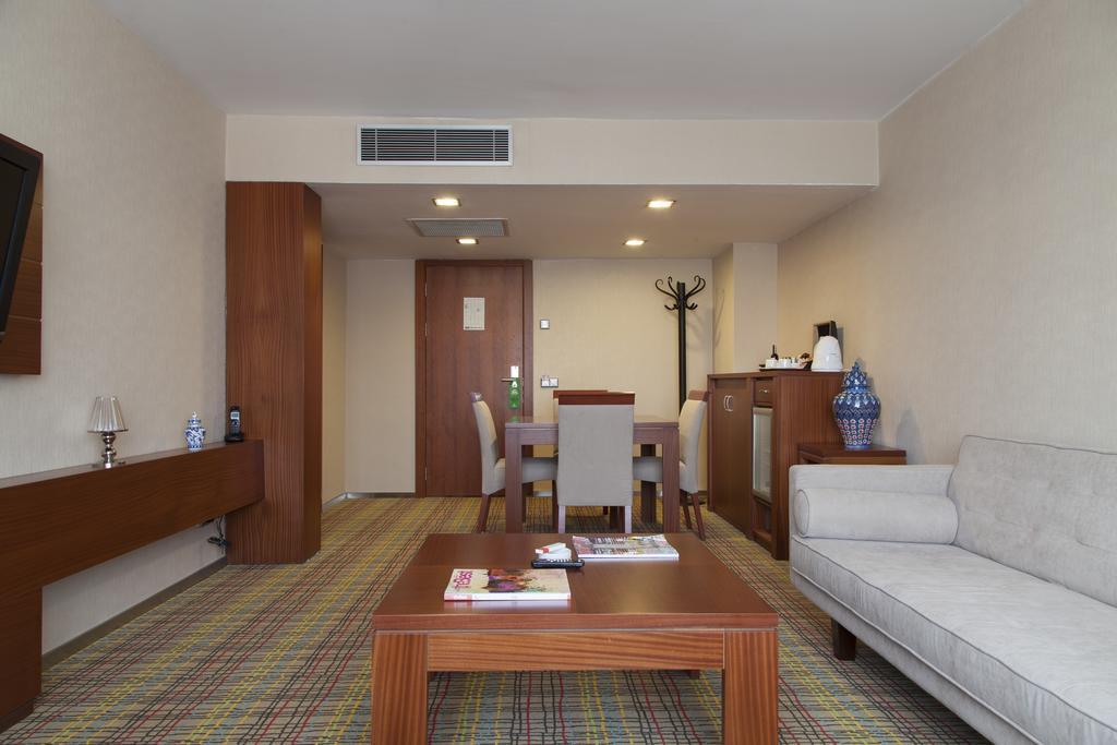 Hotel Houston Ankara Bagian luar foto