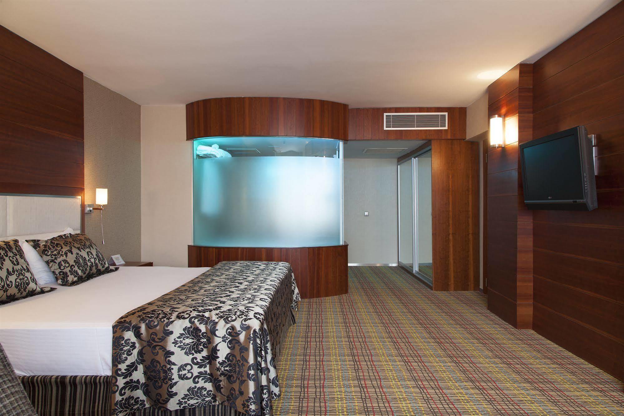 Hotel Houston Ankara Bagian luar foto